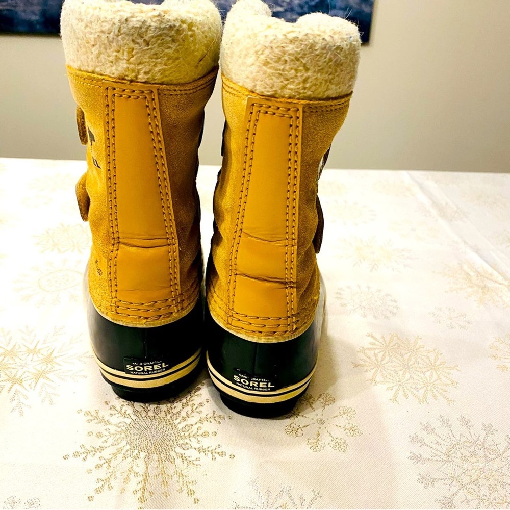 Sorel NC1959-373 Waterproof Black Tan Winter Snow Boots Kid size 13 US. WH - Picture 7 of 9